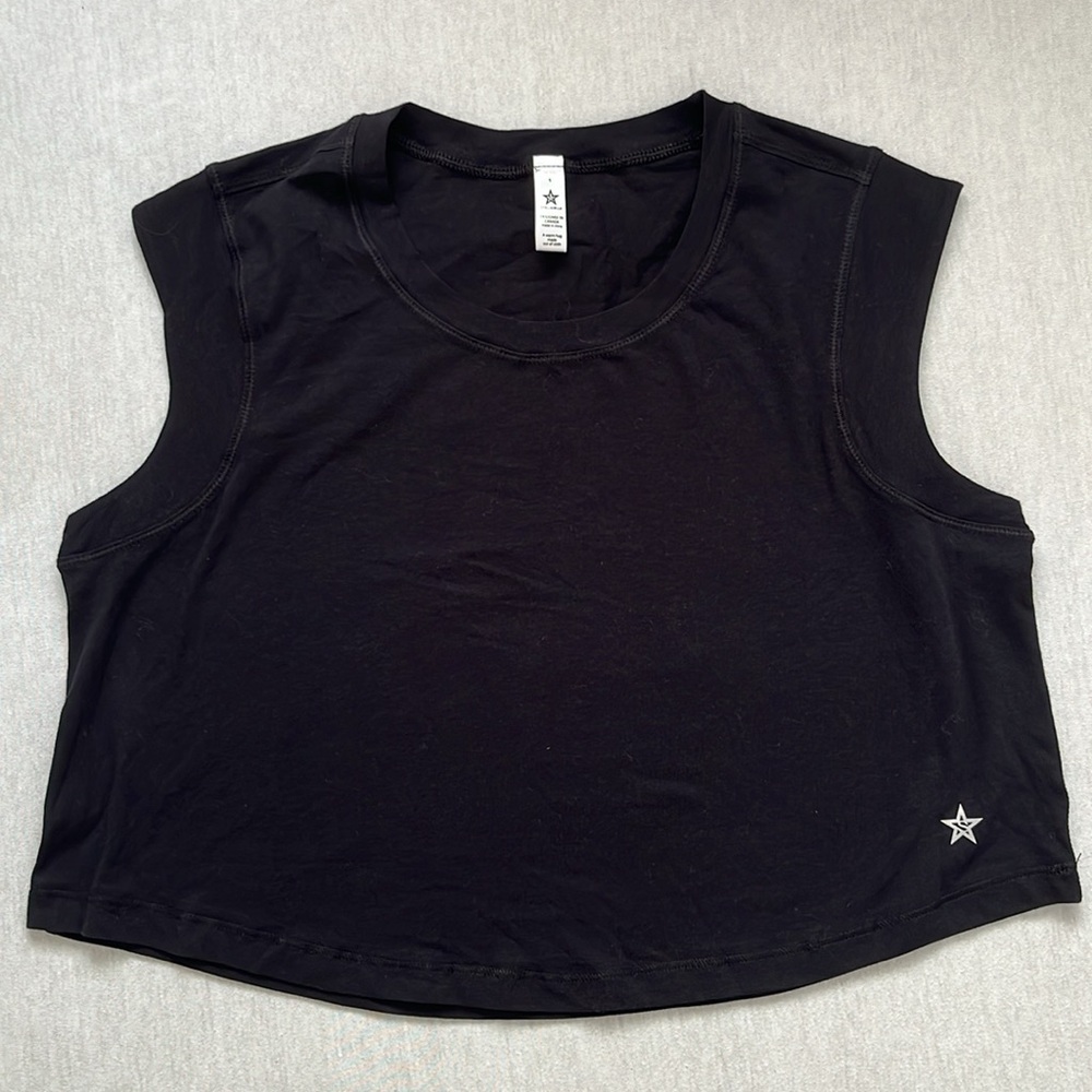 NWOT Stelladella muscle, workout, activewear, athleisure, loungewear top size S